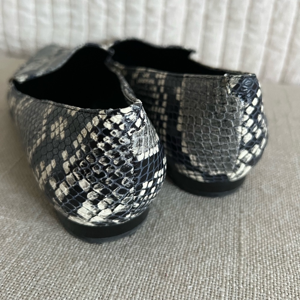 Marc Fisher Zurri Pointed Toe Snakeskin Flats Loa… - image 5